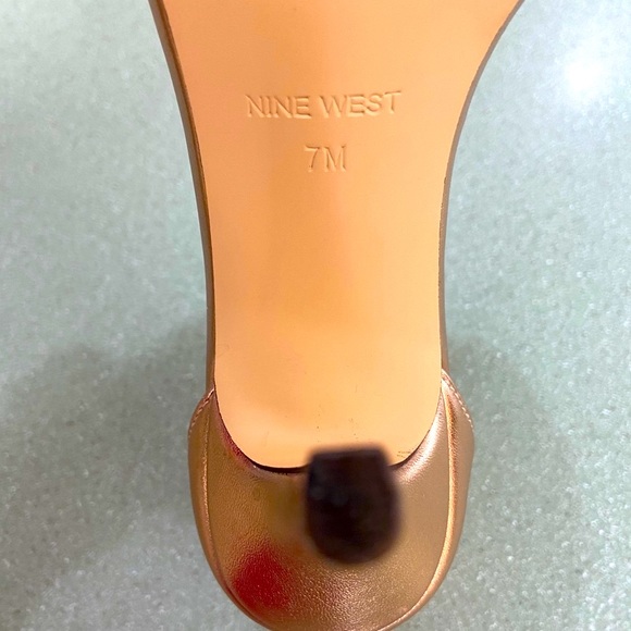 Nine West rose gold strappy stiletto sandals - Picture 4 of 10